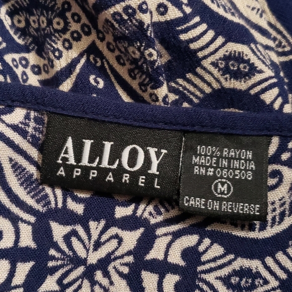 Boho Alloy Apparel Butterfly Sleeve Blouse Size M - Picture 2 of 5